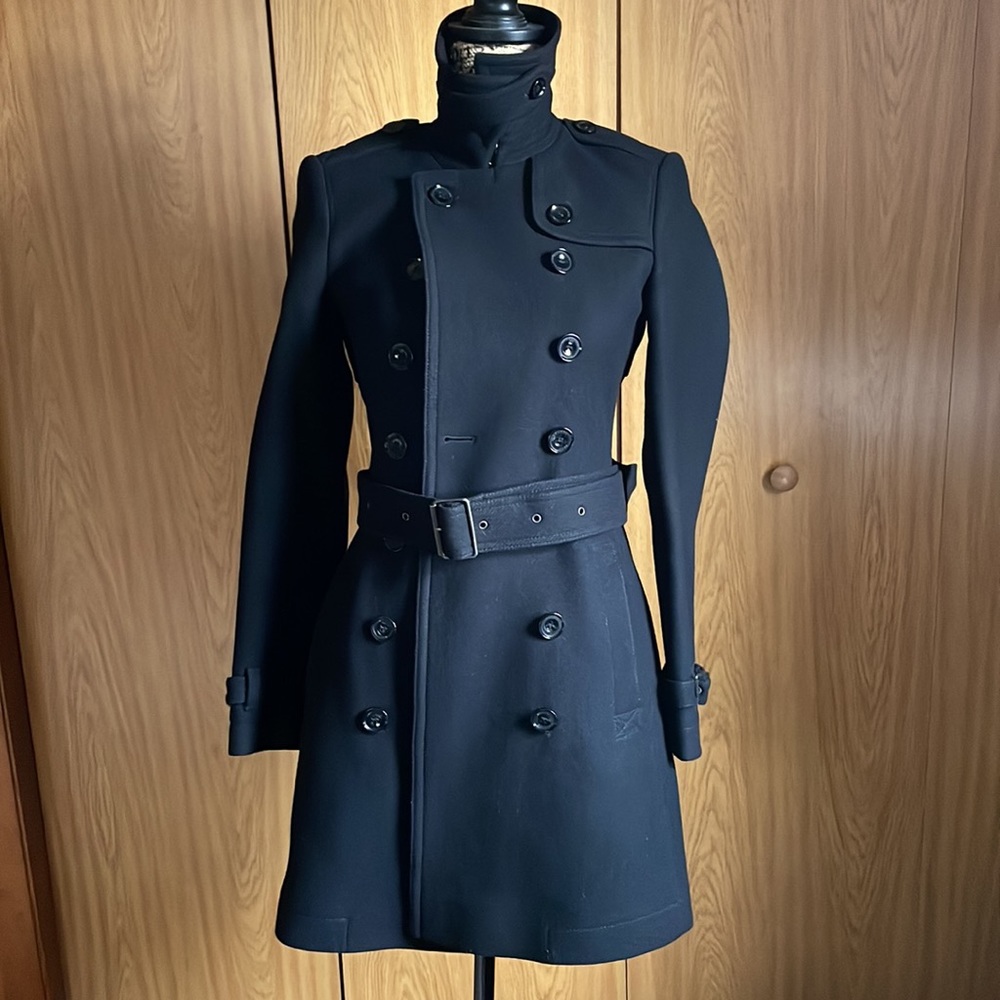 Burberry Black Double-Breasted Wool Trench Coat with Belt - Picture 2 of 12